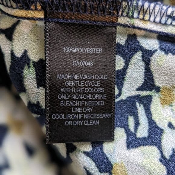 Spense Daisy Print Tunic Tank 2X - Picture 6 of 8